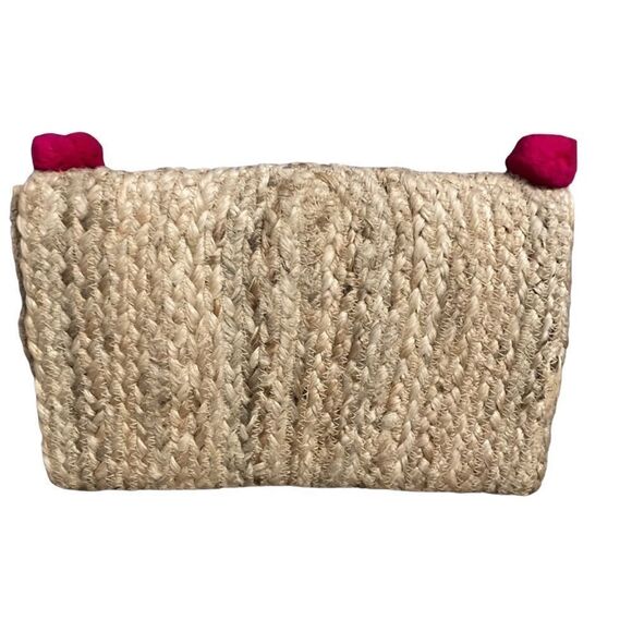 America & Beyond Handwoven Jute Clutch Bag - Picture 4 of 4